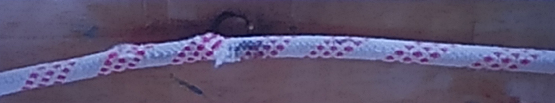 繩皮滑動的表現(xiàn) 繩皮滑動的表現(xiàn)